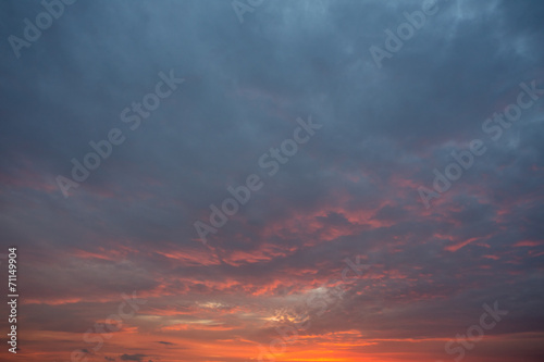 sundown sky background © Tobias Arhelger