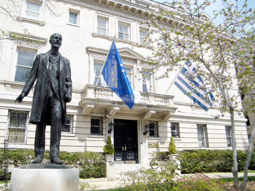 Washington Eleftherios Venizelos near Greek embassy 2010