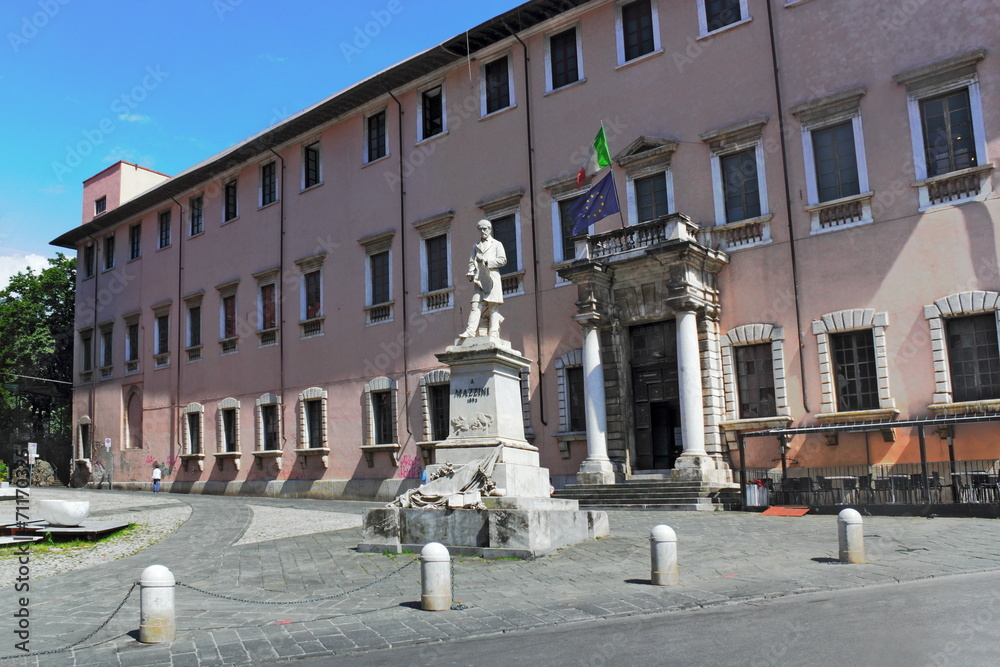 Stadtpalast in Carrara