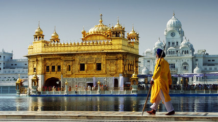 Wandcirkels India Gouden Tempel Amritsar bij nacht  © Joolyann
