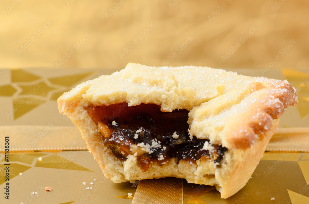 Mince pie, a traditional christmas sweet. Mince pie, a traditional christmas sweet.