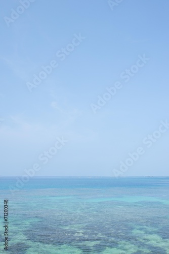 沖縄の海・久高島