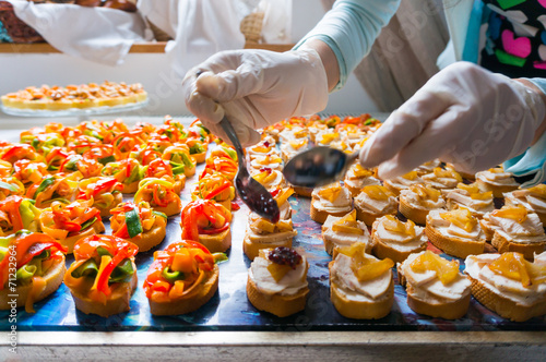 Fotografie Ornating catering food specialities