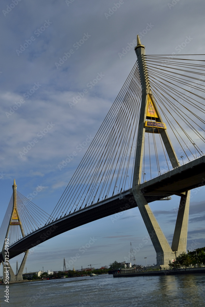 Fototapeta premium Bhumibol Bridge