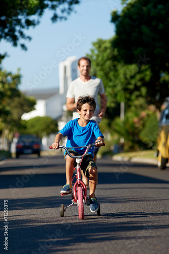Wallpaper Mural learning to ride bicycle Torontodigital.ca