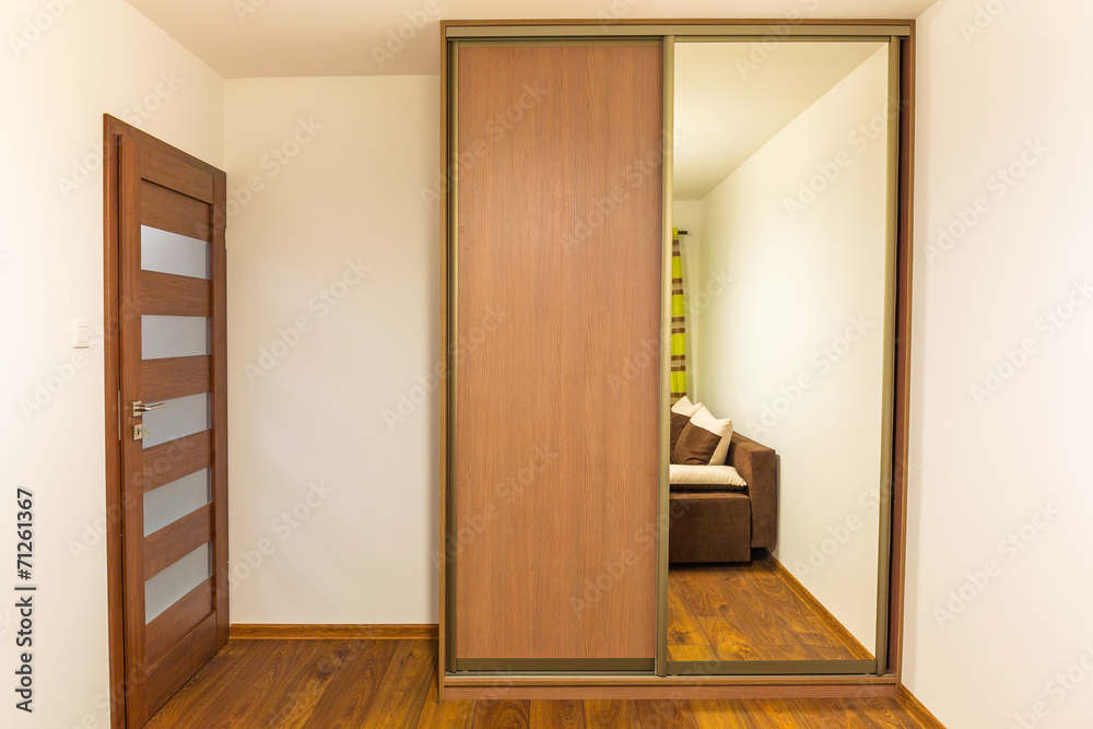 Bedroom with built in modern wardrobe Bedroom with built in modern wardrobe