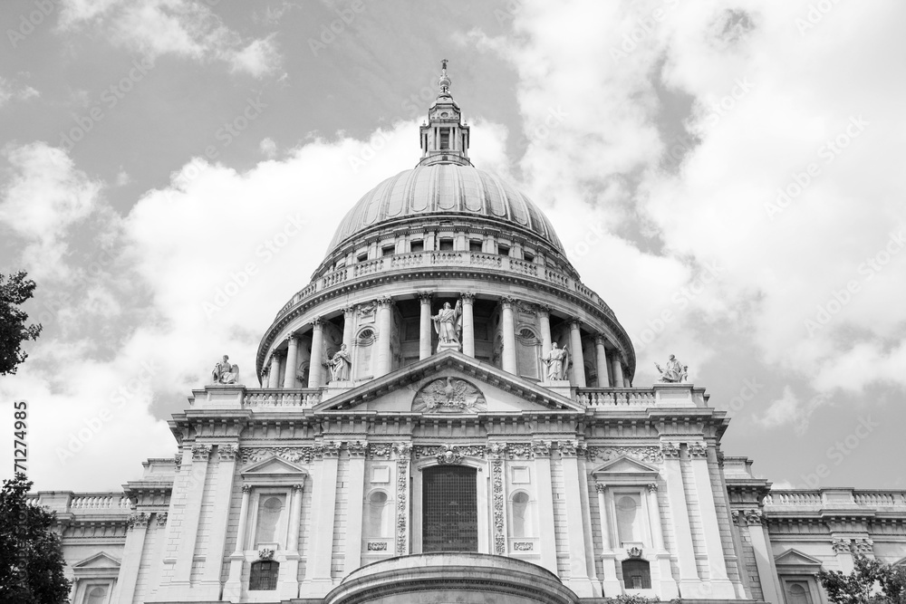 South facade of St Paul's Cathedral