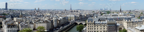 Panoramic view of Paris with the Eiffel Tower