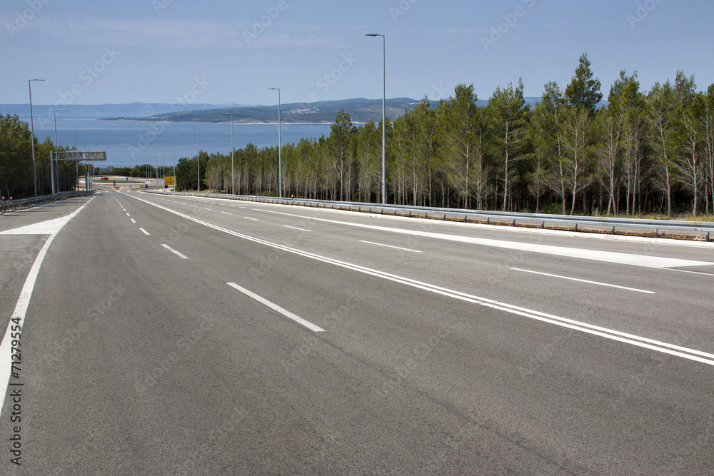 Fototapeta premium Four lane road from Biokovo mountain to Adriatic coast