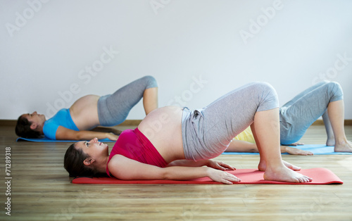 Pregnant women exercising