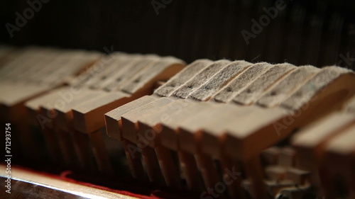 hammers inside a piano 3