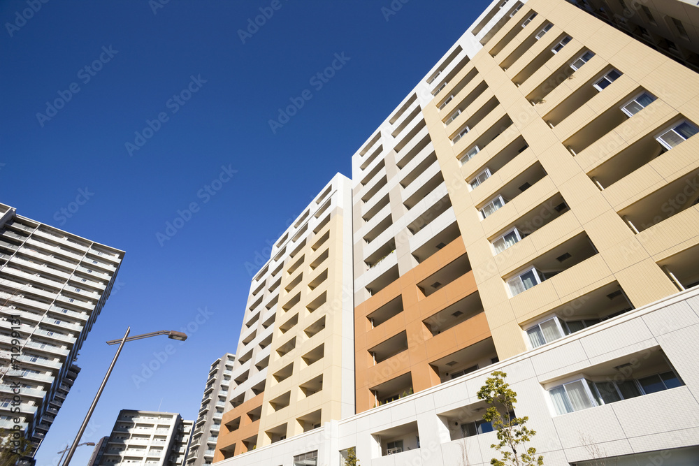 Fototapeta premium 高層マンション