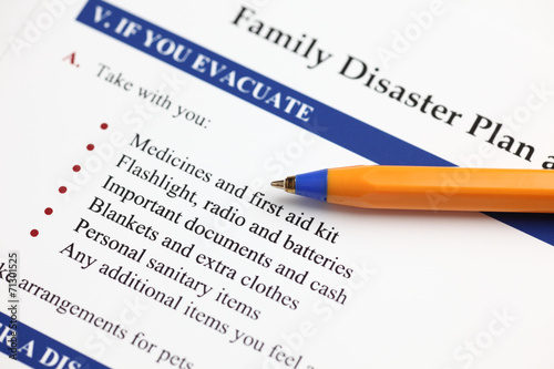 Family Disaster Plan © rosinka79
