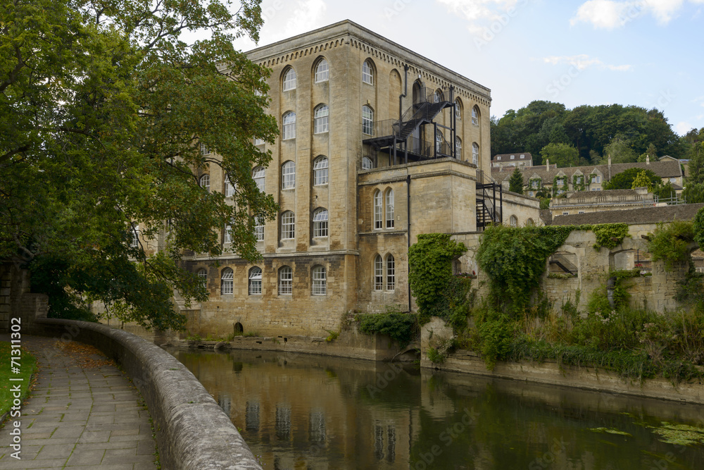 Obraz premium old industrial building on Avon, Bradford on Avon