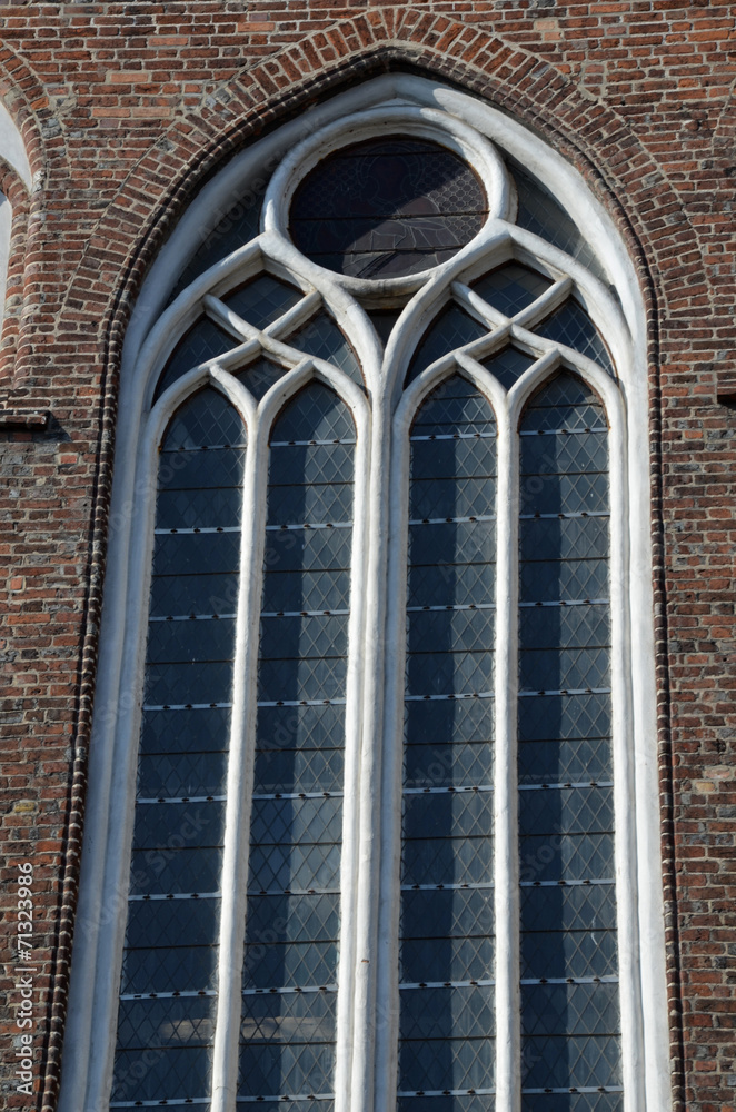 Obraz premium gotisches Kirchenfenster