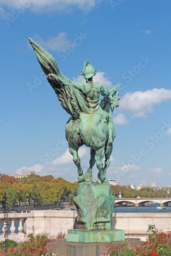 Paris pont Birakheim