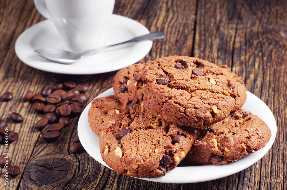 Fototapeta premium Chocolate cookies and coffee