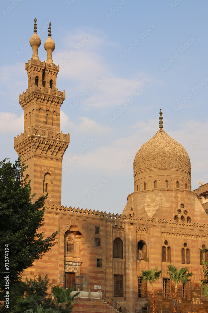 Obraz premium Ancient mosque in Cairo. Egypt