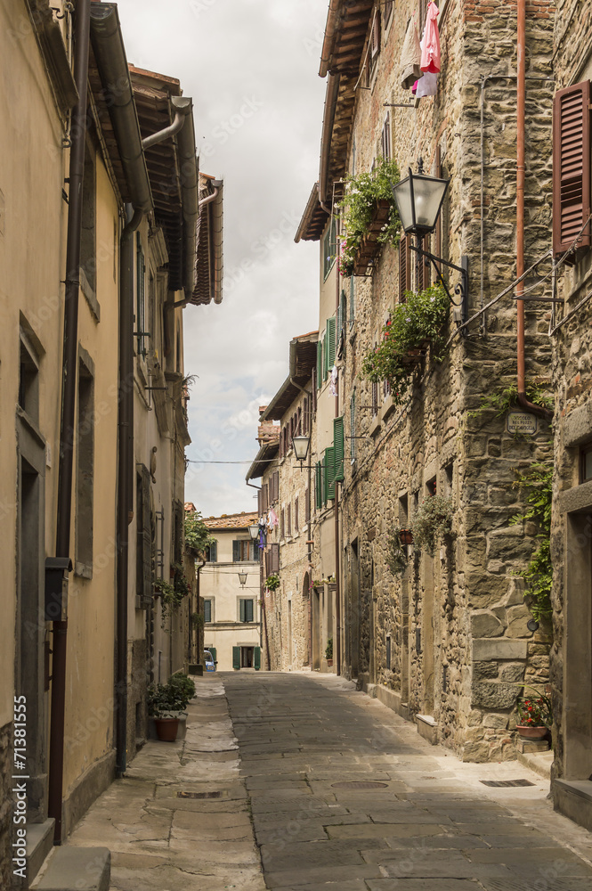 narrow streets of Cortona, Tuscany, Italy