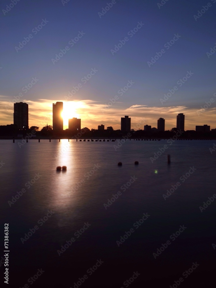 Obraz premium sunset north ave beach