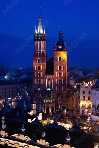 St. Mary's church in Krakow at night #71402358