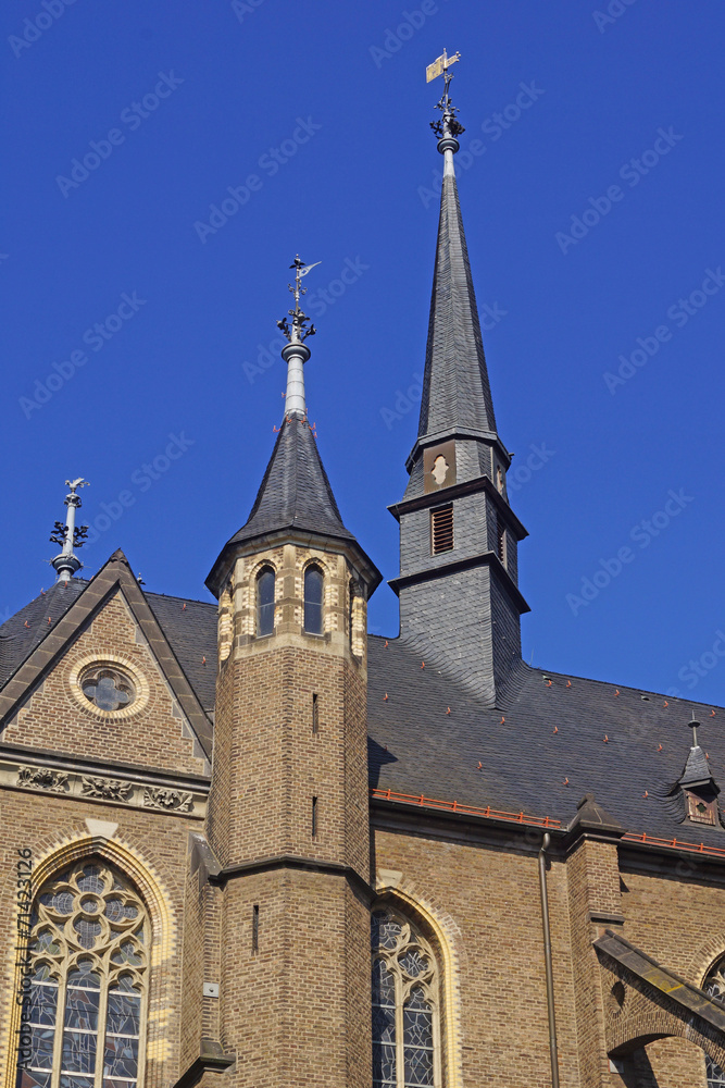 Stiftskirche St. Johann Baptist + Petrus in BONN