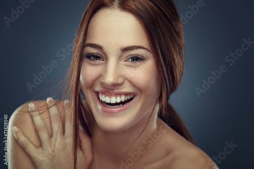 Canvas Print Cheerful young woman beauty portrait