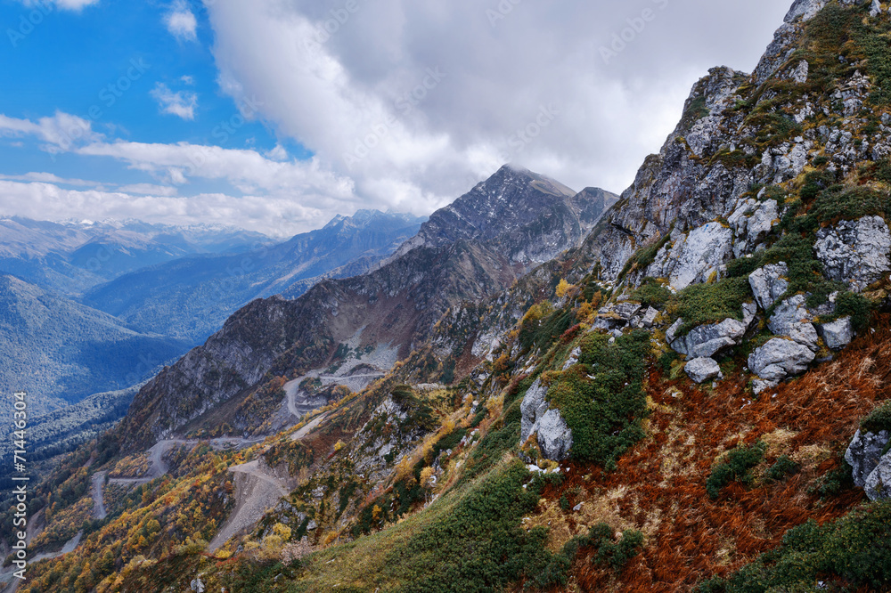 Fototapeta premium Beautiful autumn mountain landscape