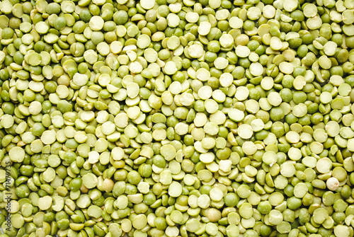 Split Green Peas for a Healthy Pea Soup