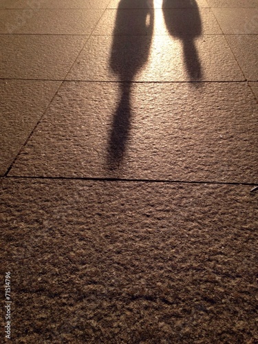 Wallpaper Mural prople shadow Torontodigital.ca