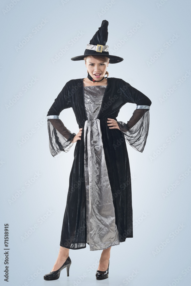 Naklejka premium Asian witch woman