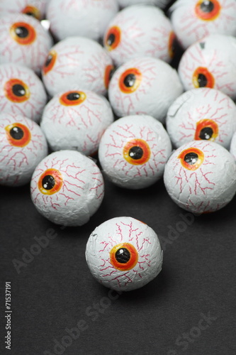 Картината върху платно Chocolate candy eyeballs for Halloween treats