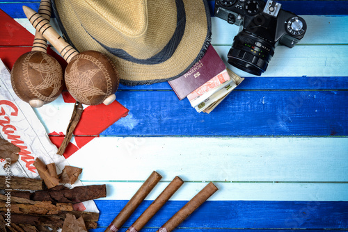 Photography Cuba cigars and music instrument
