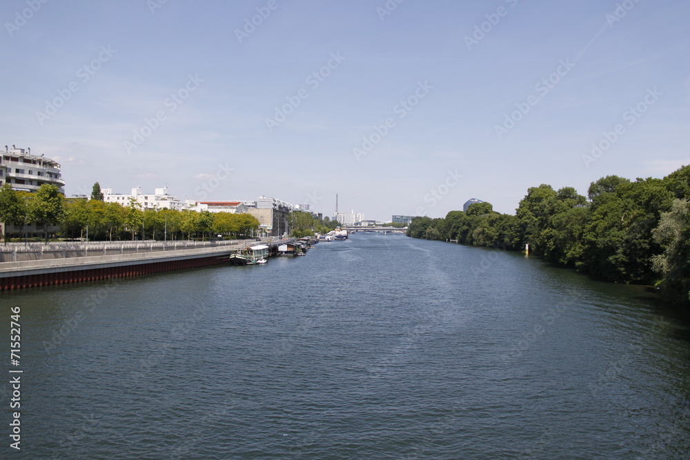 Quai de Seine à Issy les Moulineaux