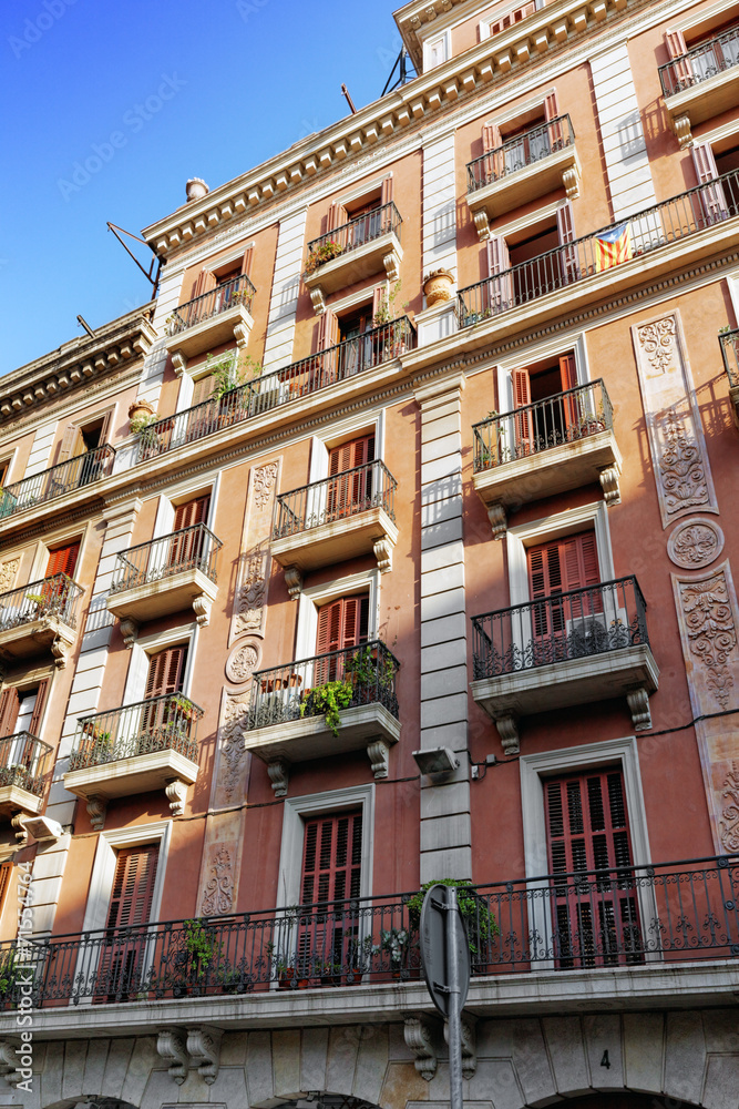 Obraz premium Beautiful historical landscape of the urban view Barcelona, Cata