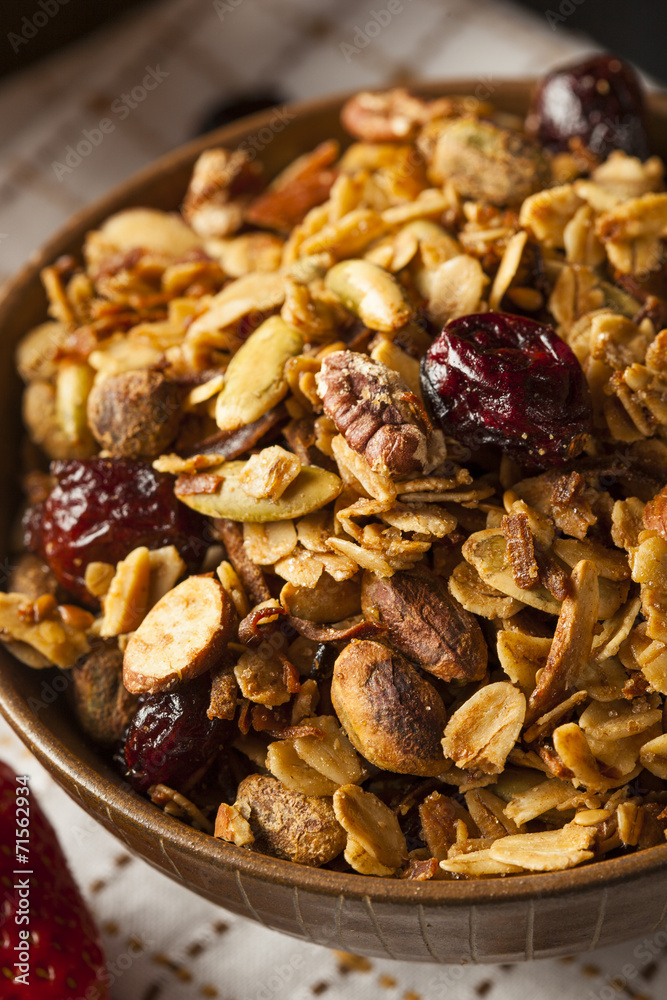 Healthy Homemade Granola with Nuts Healthy Homemade Granola with Nuts