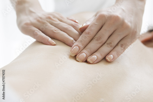 Massage loosen back