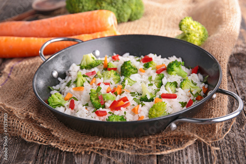 rice cooked with vegetables