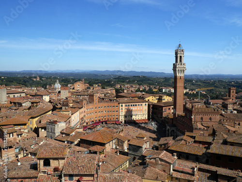 Piazza del Campo, Palazzo Pubblico, Siena, Italia