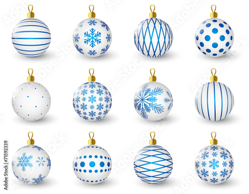 Set of glossy Christmas balls