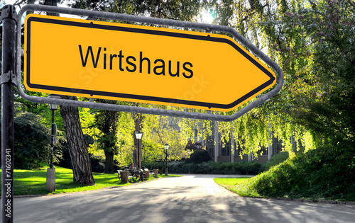 Strassenschild 25 - Wirtshaus
