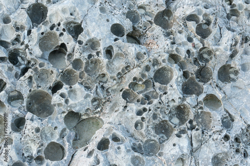 Tableau sur toile Stones with holes