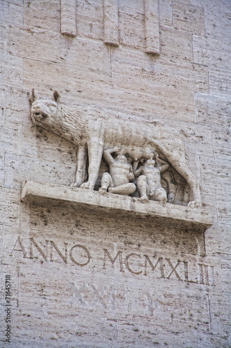 Marble inpression of the Capitoline Wolf or She Wolf statue