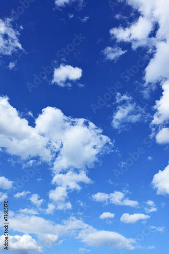 Fototapeta Naklejka Na Ścianę i Meble -  Blue sky with clouds