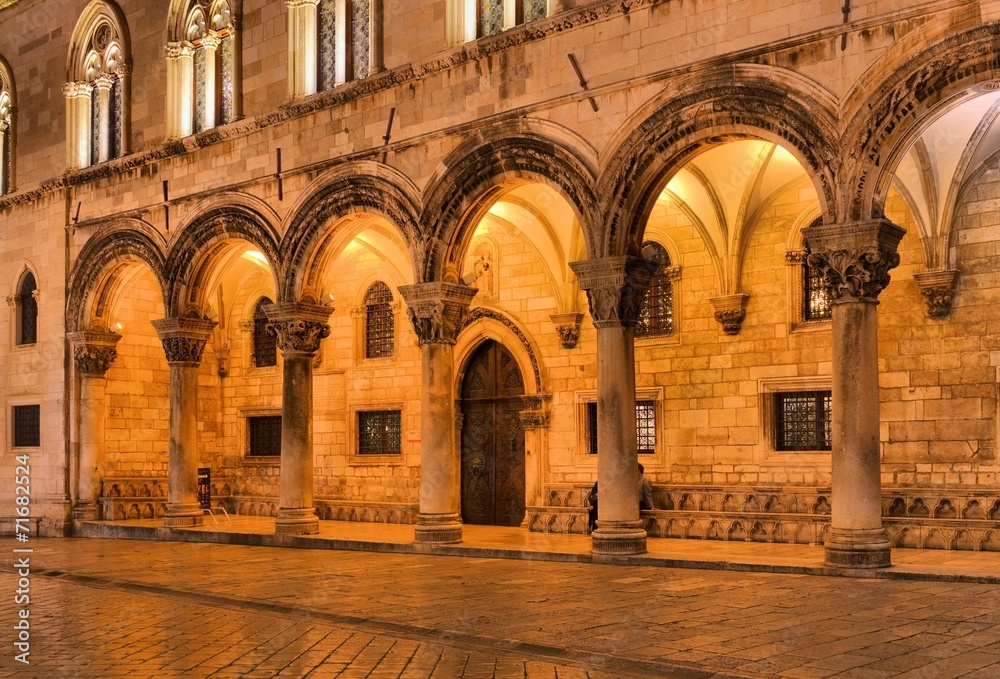 Dubrovnik Rektorenpalast Nacht 01