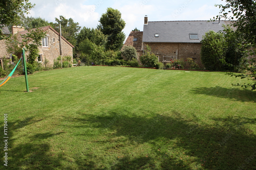 Obraz premium St Pierre des nids