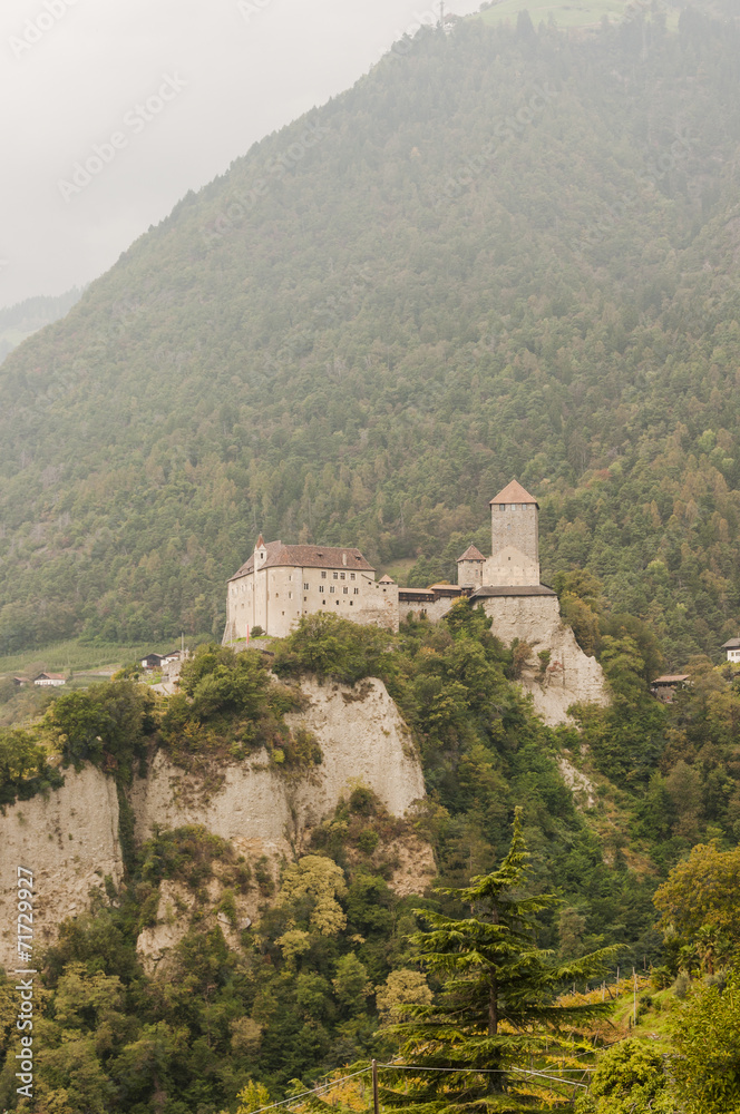 Algund, Schloss Tirol, Dorf Tirol, Vinschgau, Südtirol, Italien