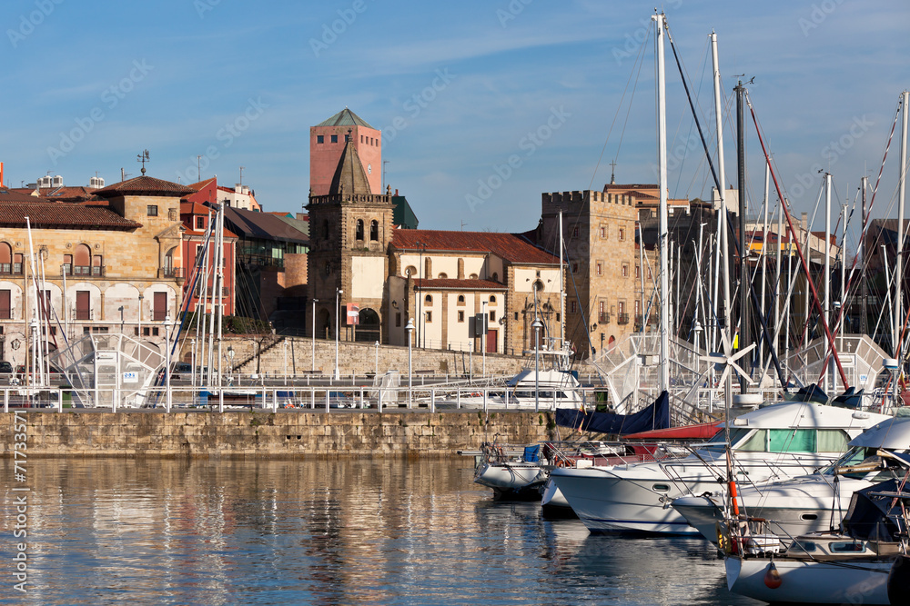 Fototapeta premium View on Old Port of Gijon and Yachts