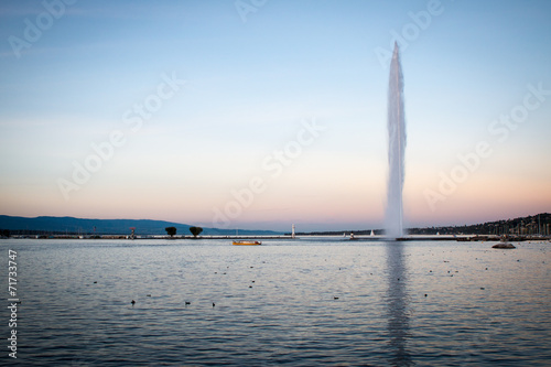 Geneva Jet d'eau with Mouette during Golden Hour