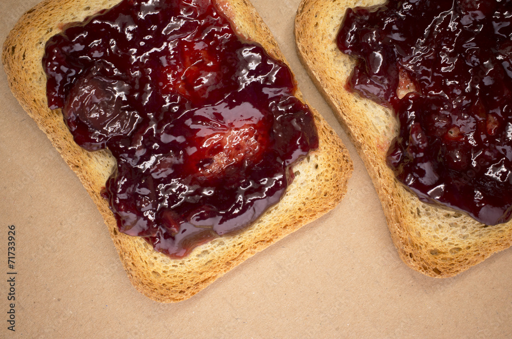 crisp bread with jam